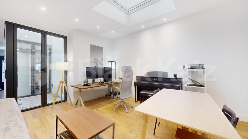 			1 Bedroom, 1 bath, 1 reception Flat			 Parkway, Regents Park / Camden